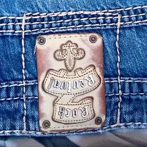 Rock revival jeans 32